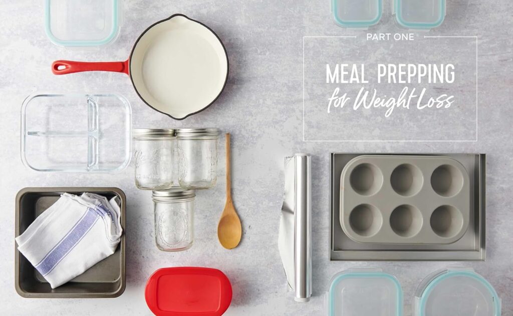 Meal Prep for Weight Loss: Weekly Plans and Recipes to Lose Weight the Healthy Way     Paperback – Big Book, 29 October 2019